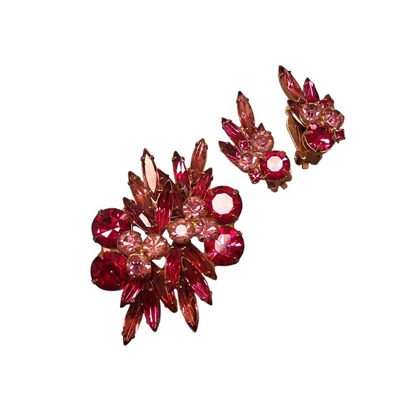 Vintage Juliana Pink AB Rhinestone Brooch Earrings Set Clip Backs - Picture 1 of 13